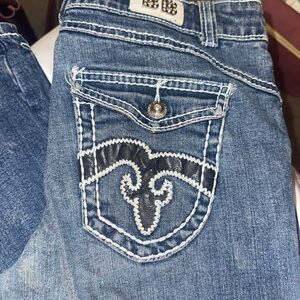 Stylish Blue Jeans with Embroidered Pocket